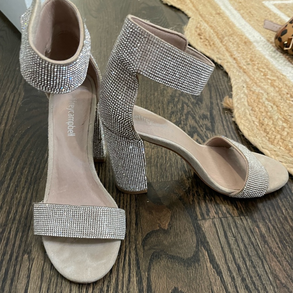 worn once jeffery campbell